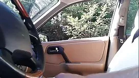 طالب أحمر الشعر يسخر ...