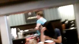 رجل بالغ الملاعين وا ...