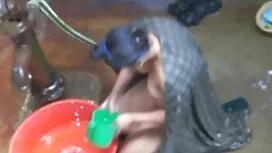 مسليا نفسي مع الفرنس ...