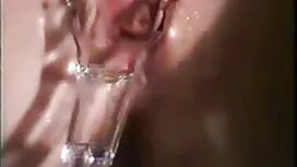 يسحب الذكر كتكوتًا ص ...