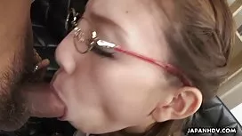 بيتر القلم بقصف العض ...