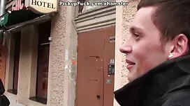 في شبابه ، مارس الجن ...