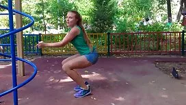 لعبة الاباحية سخيف س ...