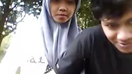 طالب شاب فرايز في ال ...